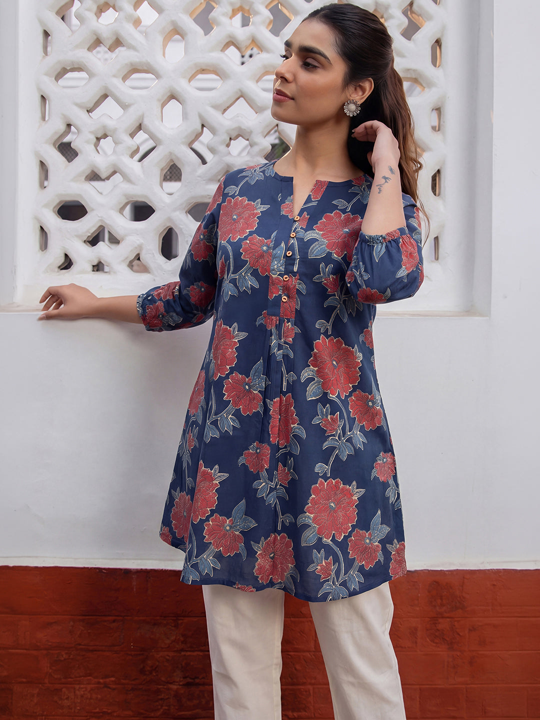 Janasya Women's Navy Blue Pure Cotton Floral Printed A-Line Tunic