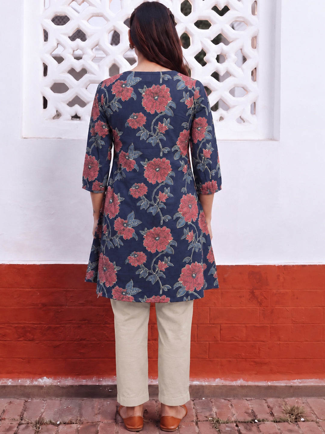 Janasya Women's Navy Blue Pure Cotton Floral Printed A-Line Tunic