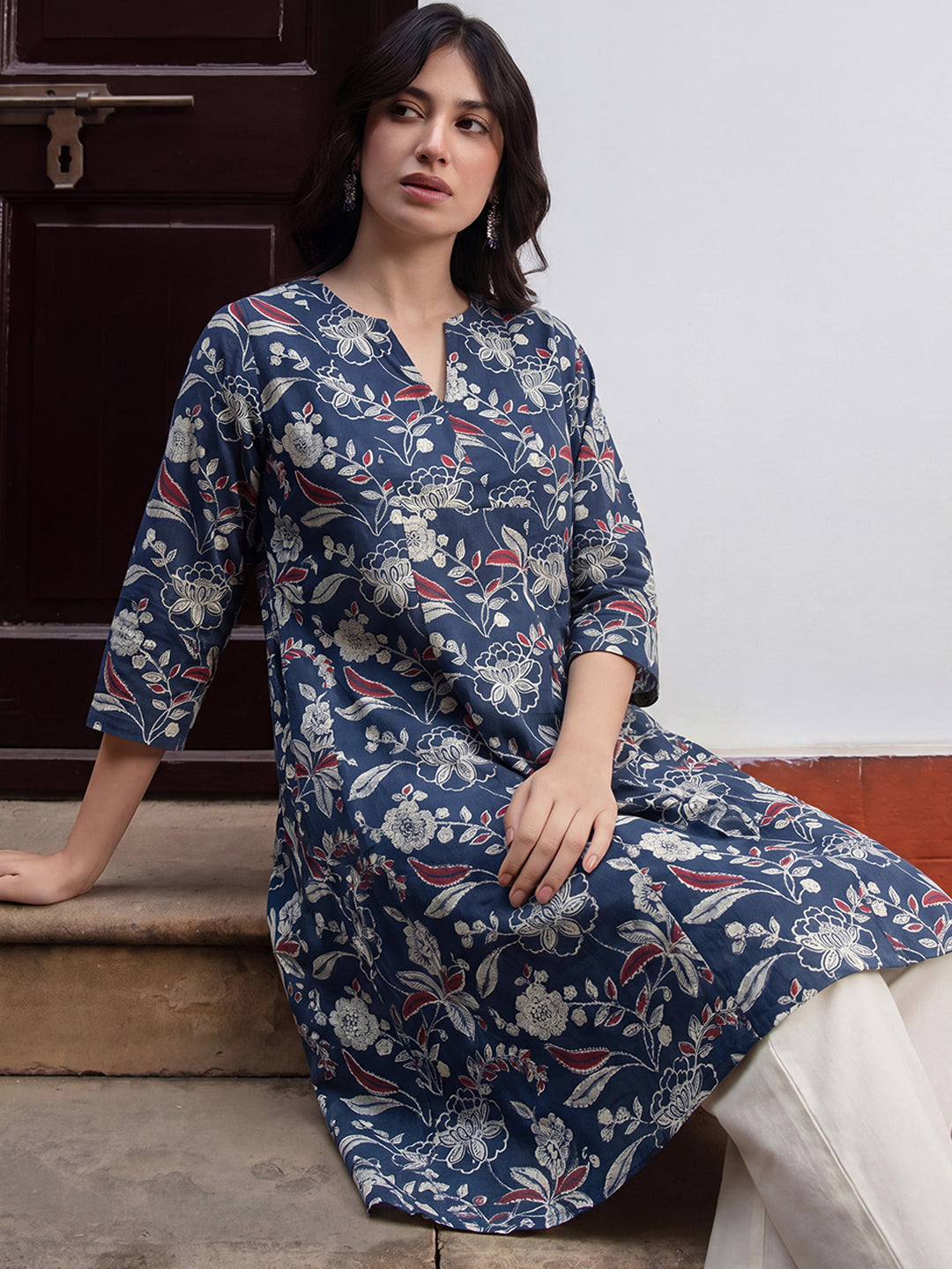 Janasya Women's Navy Blue Pure Cotton Floral Printed A-Line Tunic