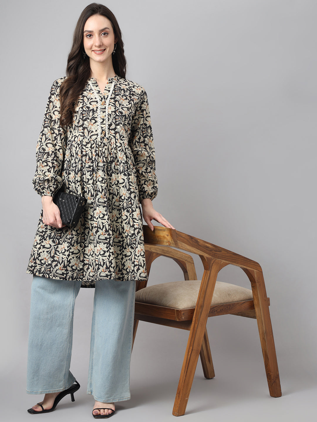 Janasya Women's Black Cotton Floral Print Flared Tunic