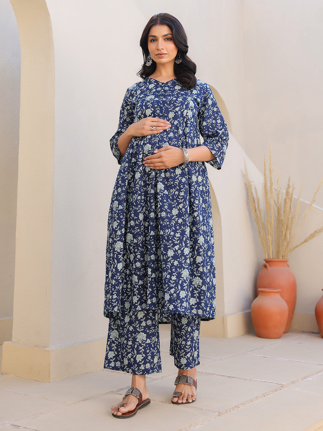 Indigo Pure Cotton Floral Printed Gathered Maternity Kurta Set
