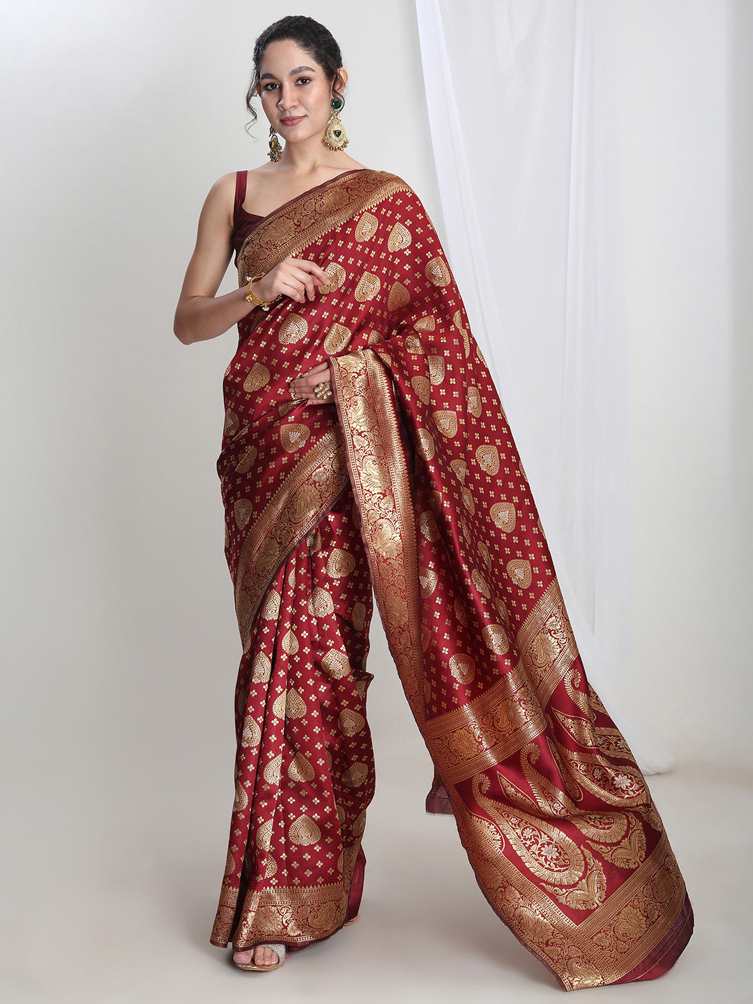 Janasya Women's Maroon Silk Blend Ethnic Motifs Woven Design Jacquard Saree with Blouse Piece