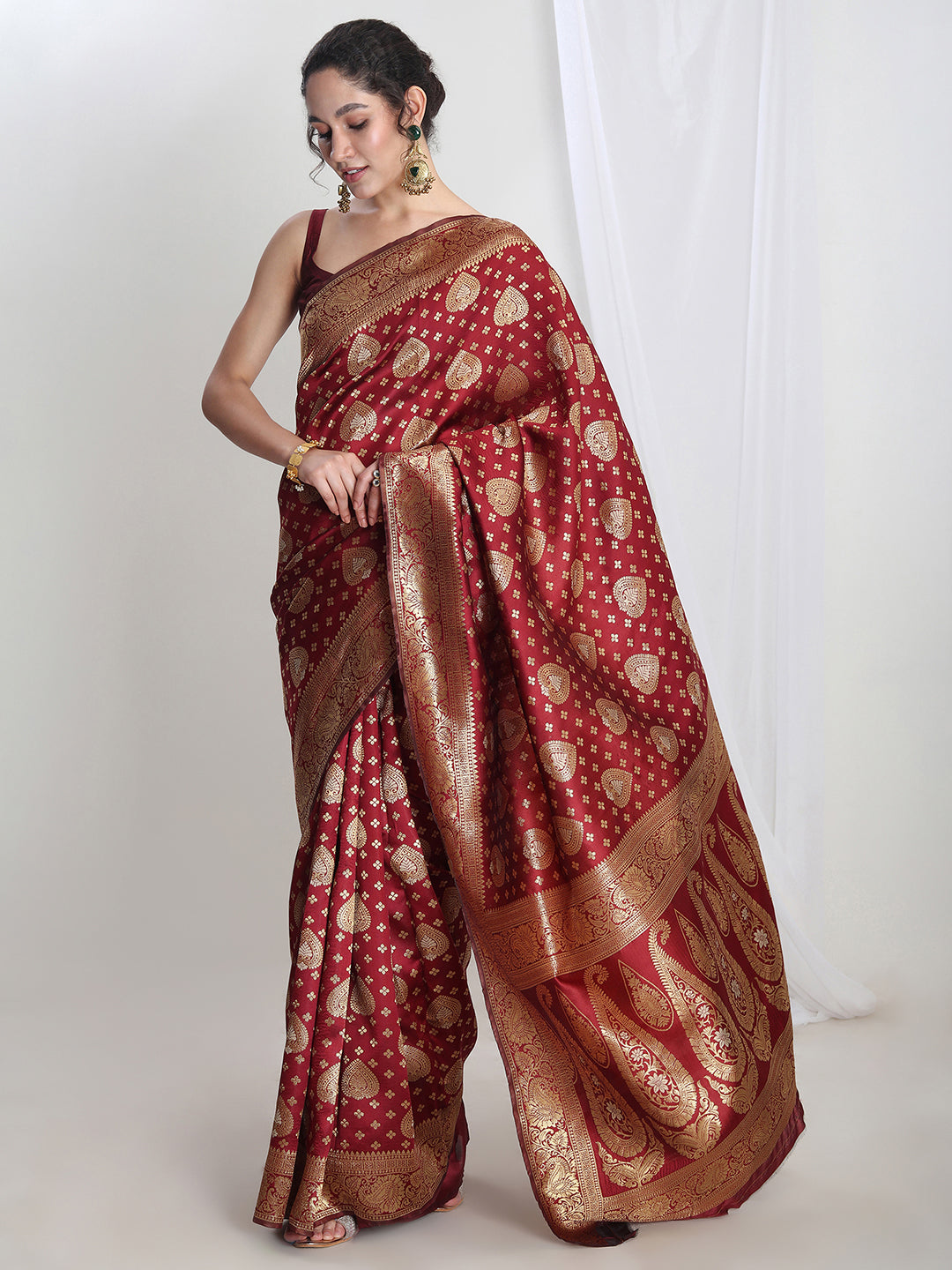 Janasya Women's Maroon Silk Blend Ethnic Motifs Woven Design Jacquard Saree with Blouse Piece