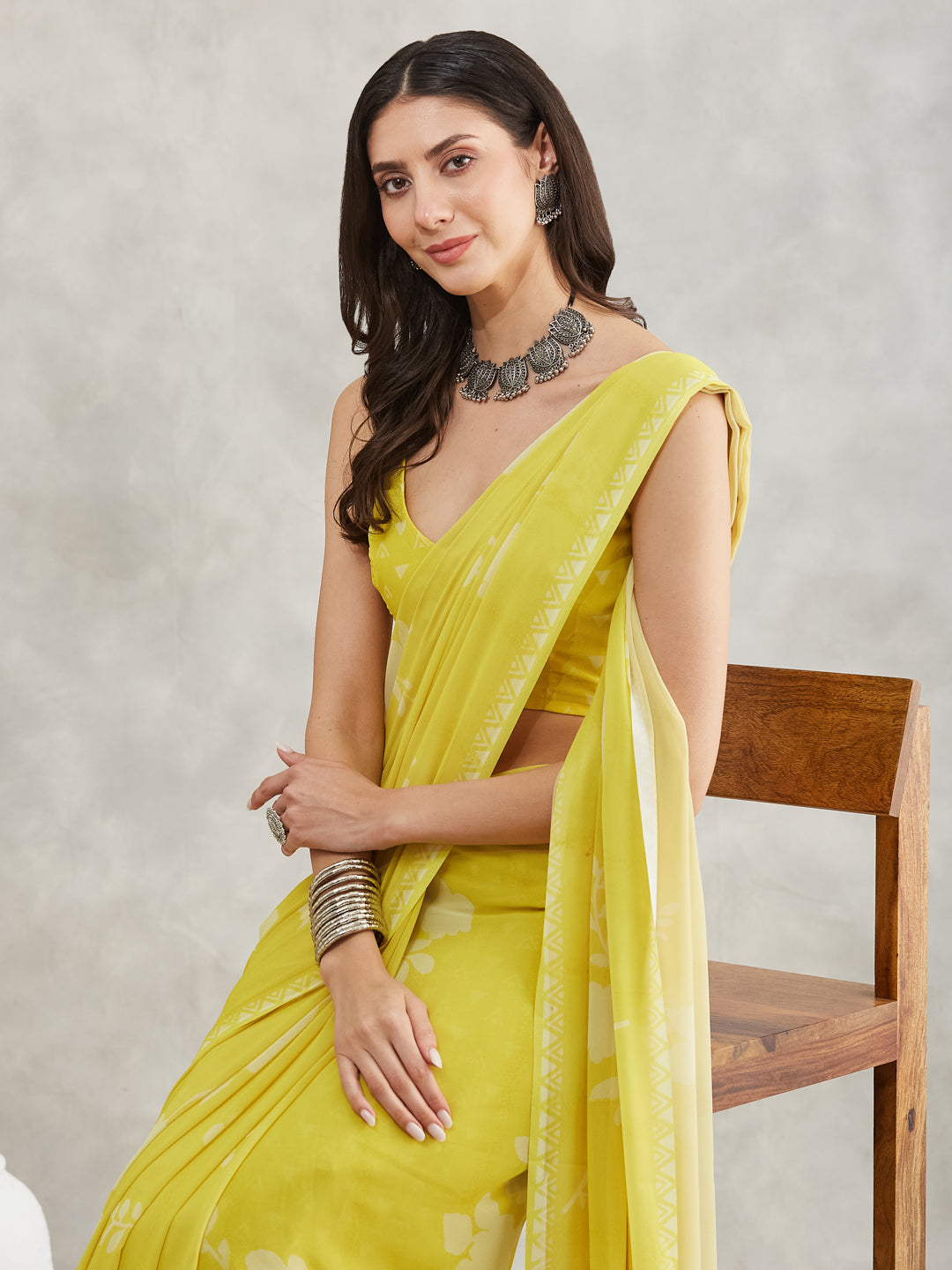 Janasya Women's Lime Yellow Georgette Floral Printed Printed Saree with Blouse Piece