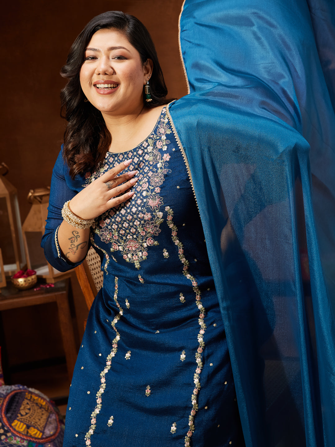 Janasya Women's Plus Size Teal Blue Silk Blend Zari Embroidered Straight Kurta Set