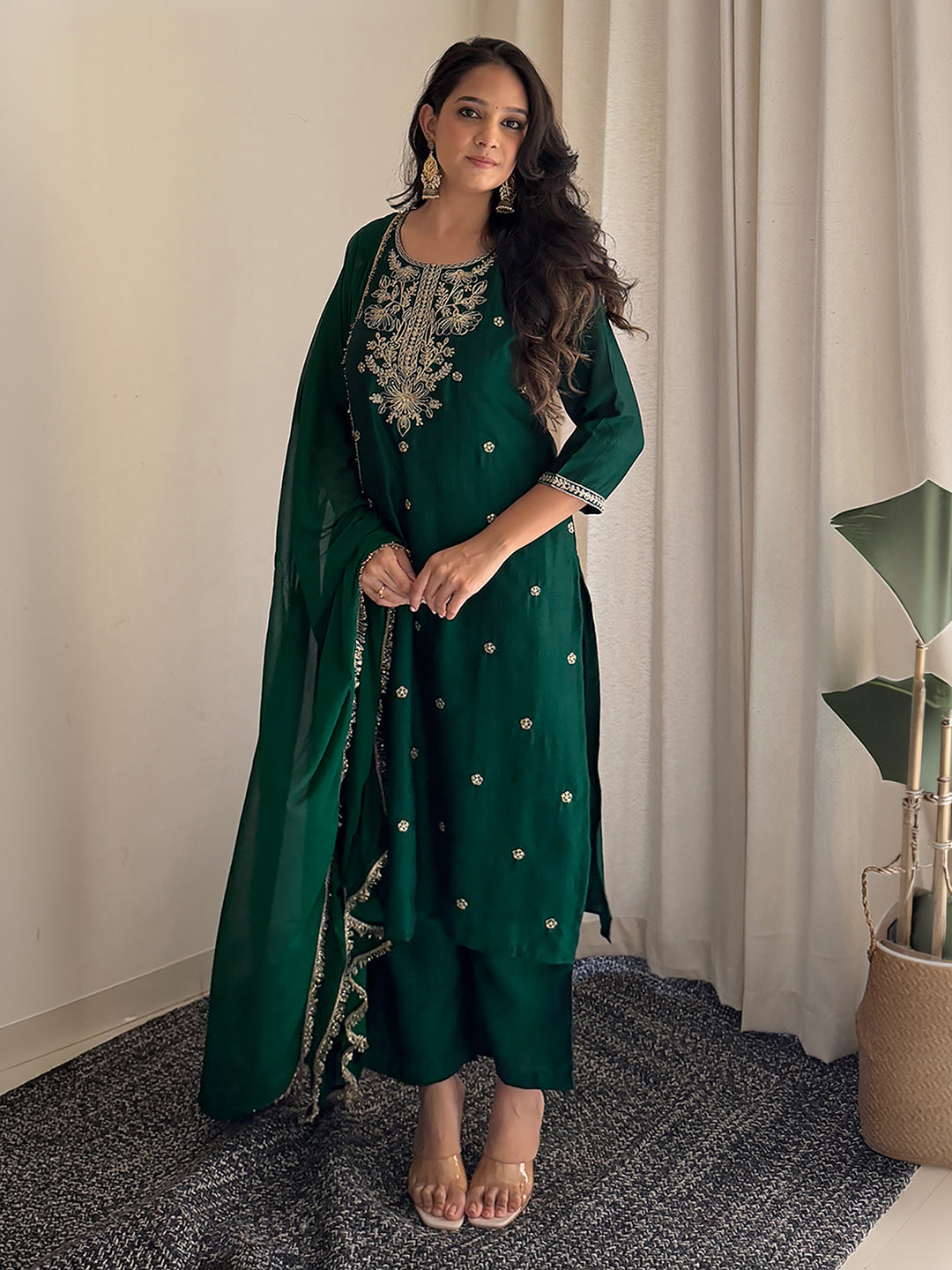 Janasya Women's Bottle Green Silk Blend Floral Zari Embroidered Straight Kurta Set