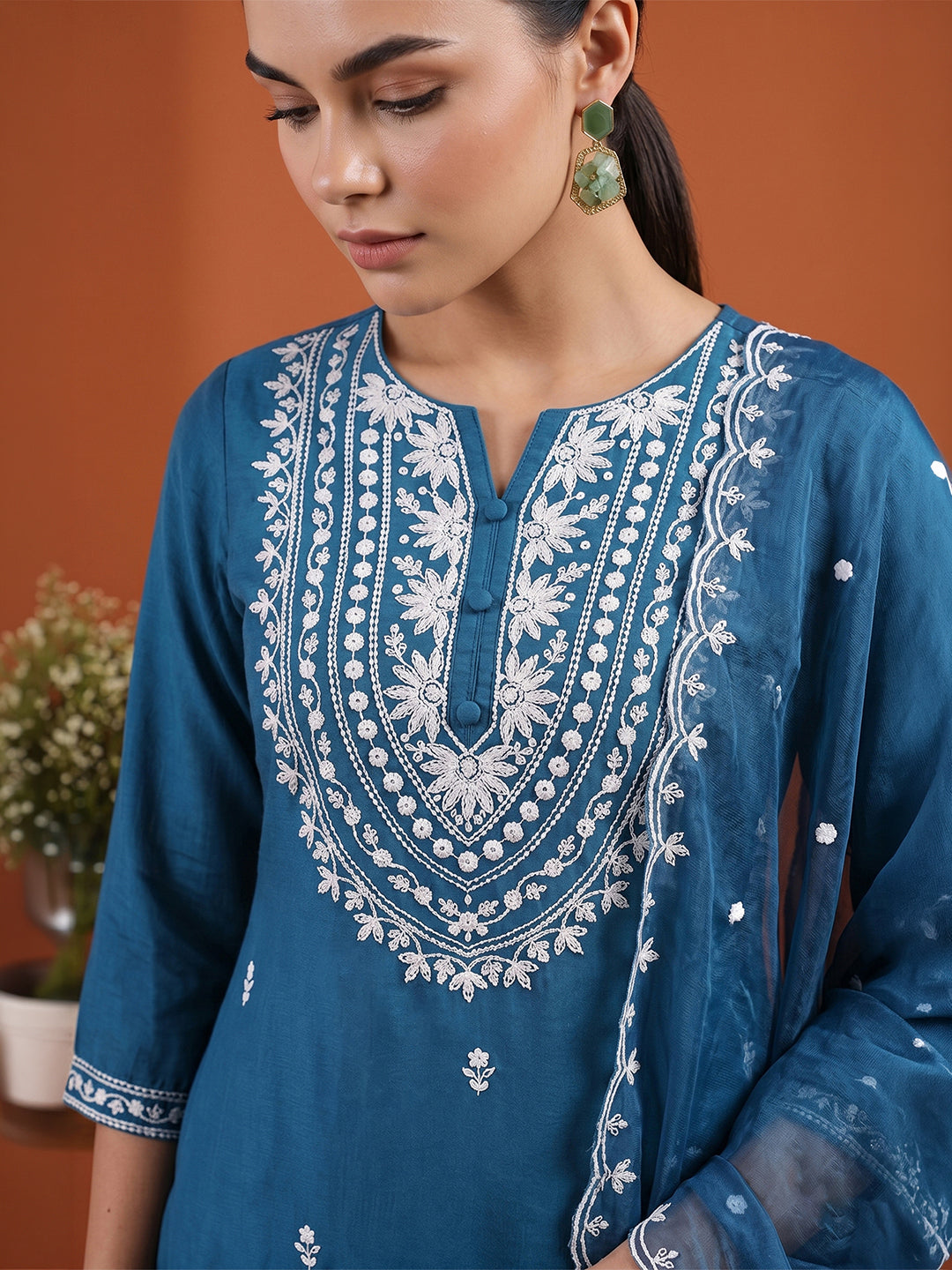 Janasya Women's Teal Blue Silk Blend Embroidered Straight Kurta Set