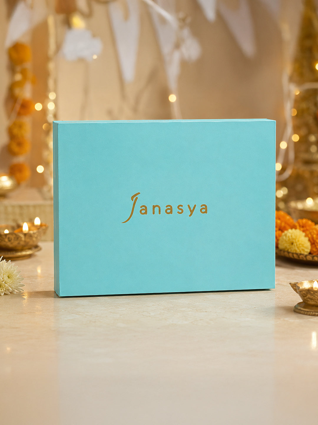 Make it special with Janasya gift box