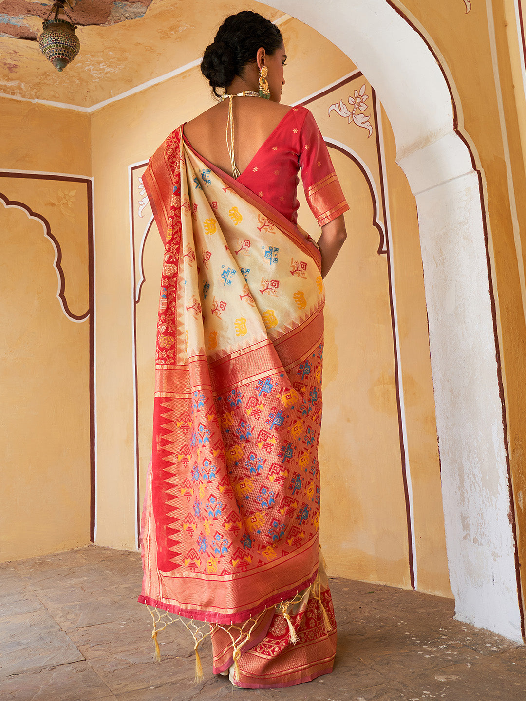 Beige Cotton Silk Woven Design Saree with Unstitched Blouse Piece Janasya