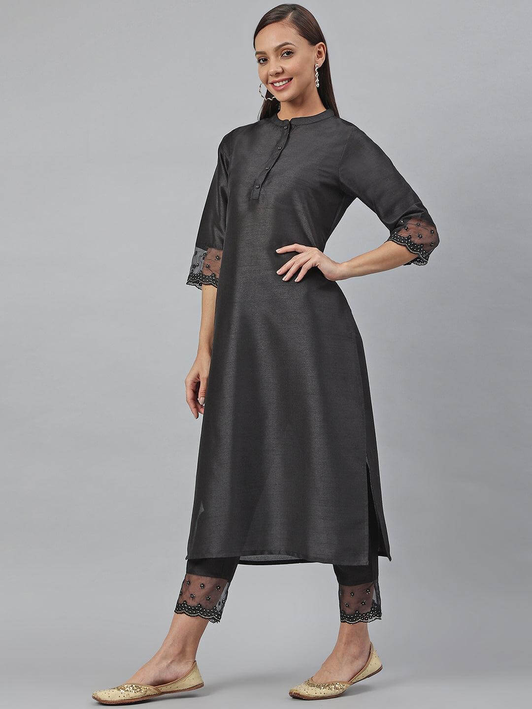 Buy Urmul Raatrani Hand Embroidered Dark Black Mashru Silk Kurta Set For  Women Online – Okhaistore