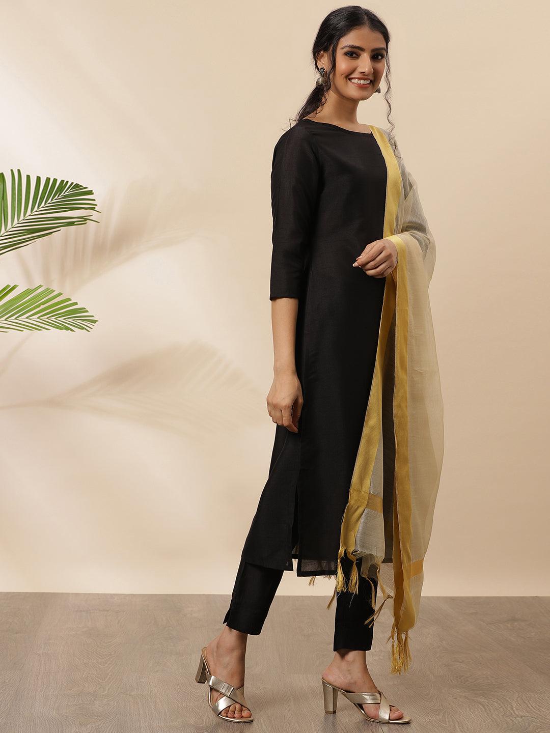 Gold Silk Tissue Jacket Dress Design by Priti Prashant at Pernia's Pop Up  Shop 2024
