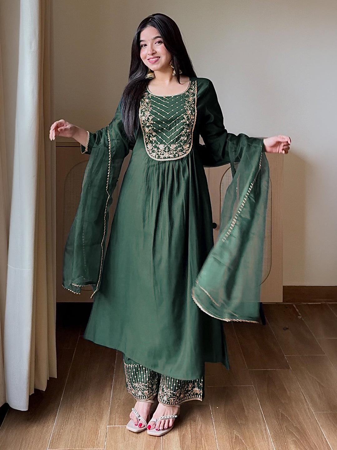 Janasya Women's Bottle Green Chanderi Silk Floral Embroidered A-Line Kurta Set