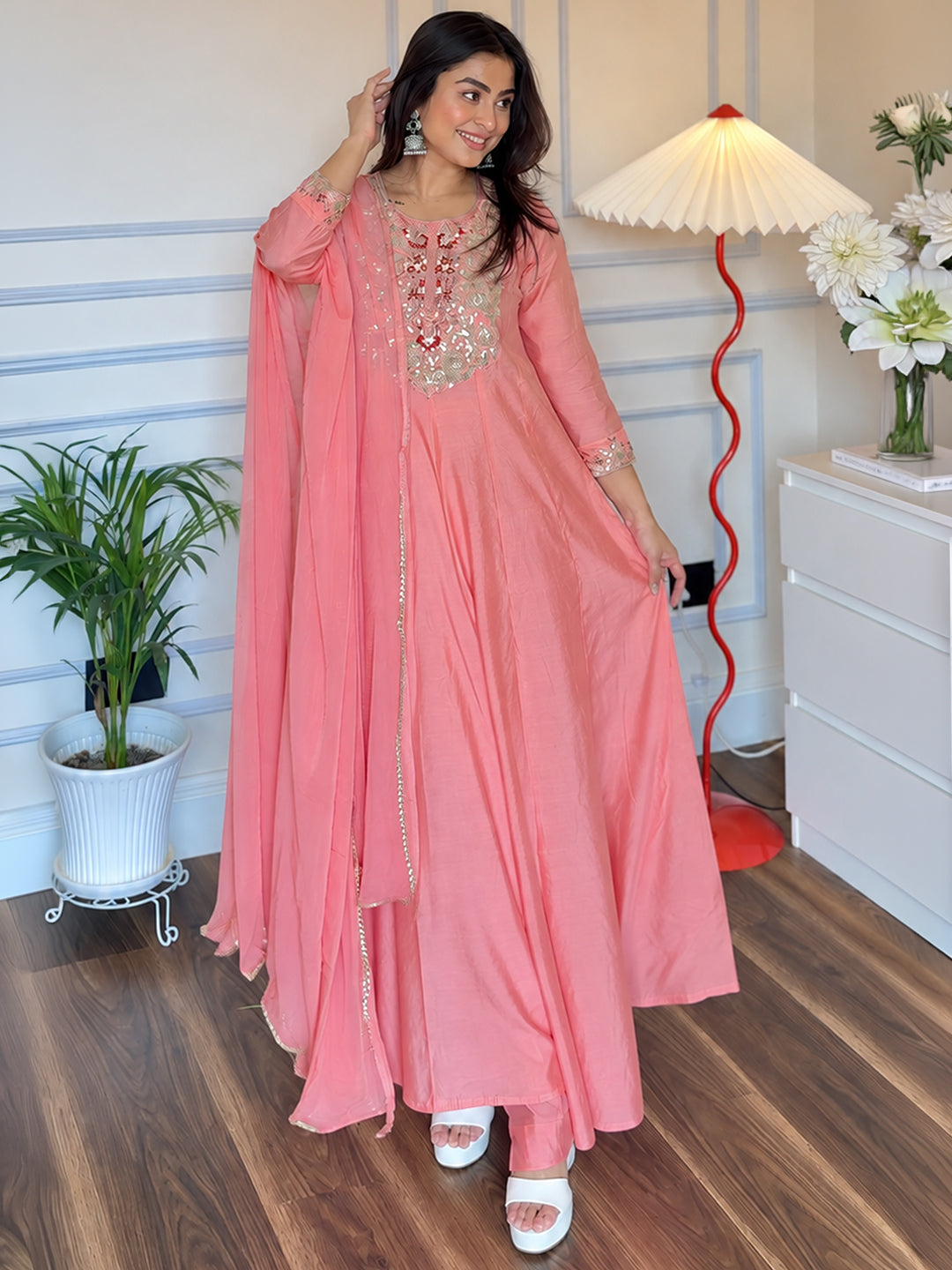Janasya Women's Light Pink Chanderi Silk Zari Yoke Embroidered Anarkali Kurta Set