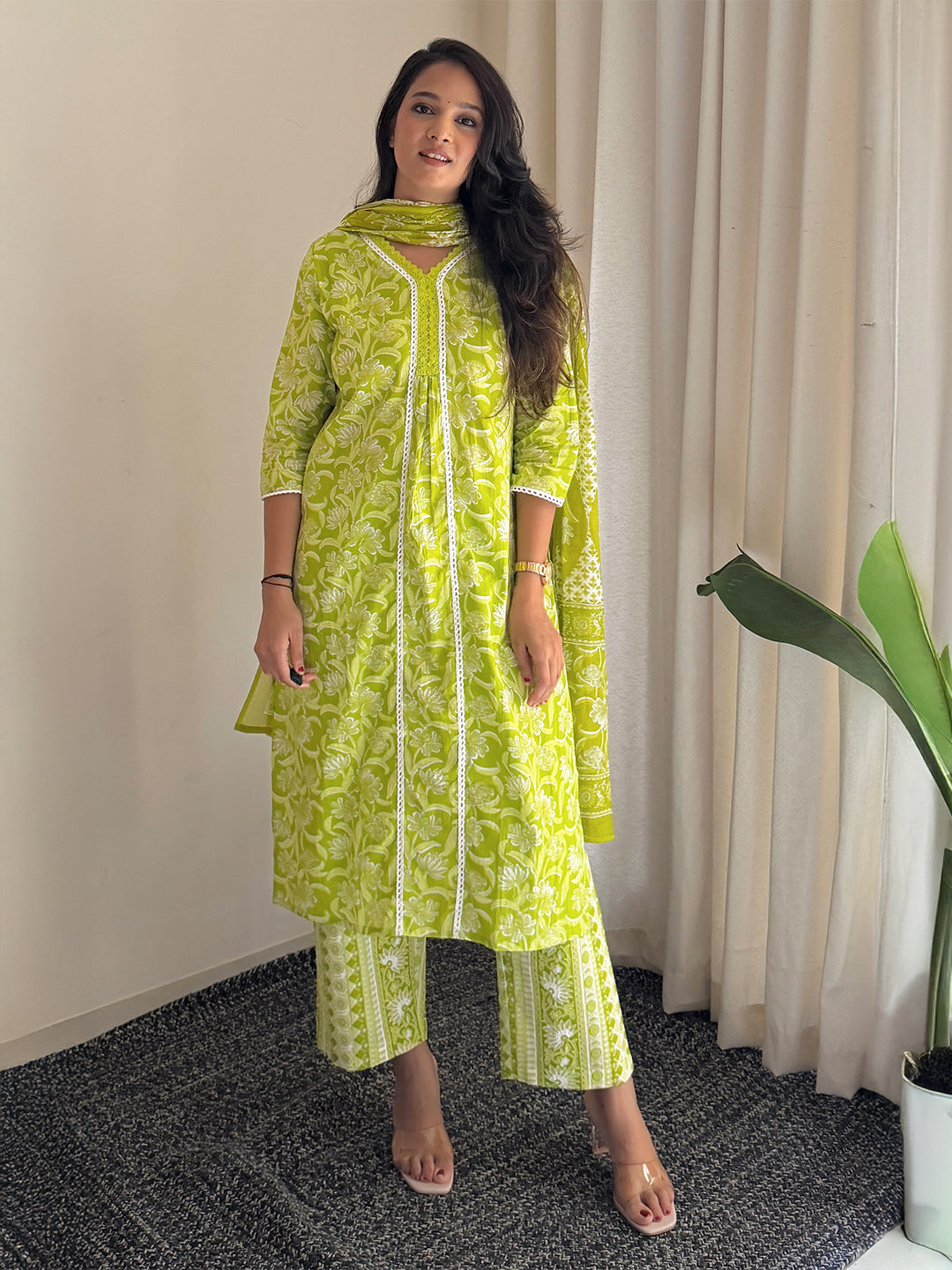 Janasya Women's Lime Green Pure Cotton Floral Printed Straight Kurta Set