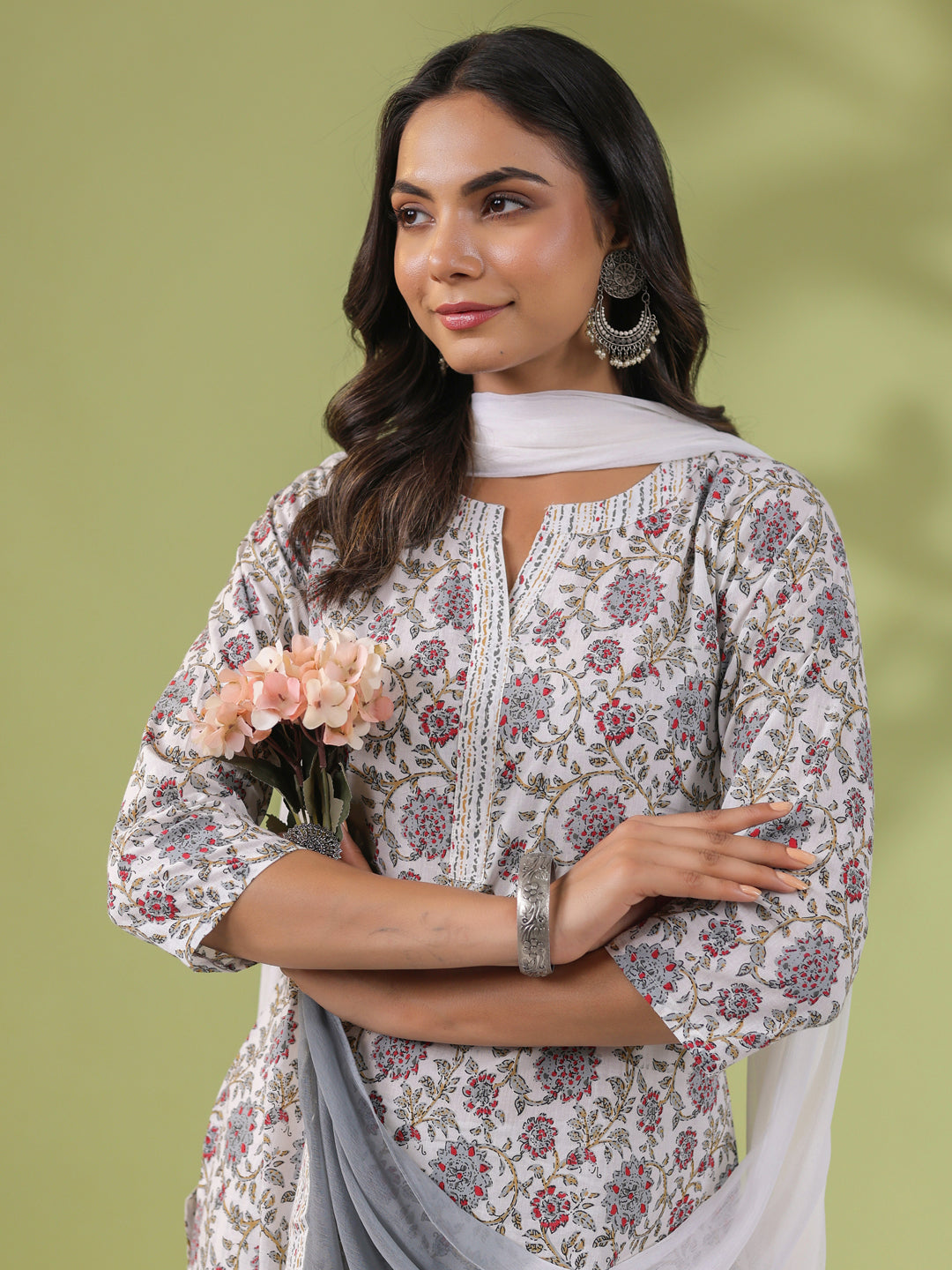 White Cotton Floral Regular Kurta Set