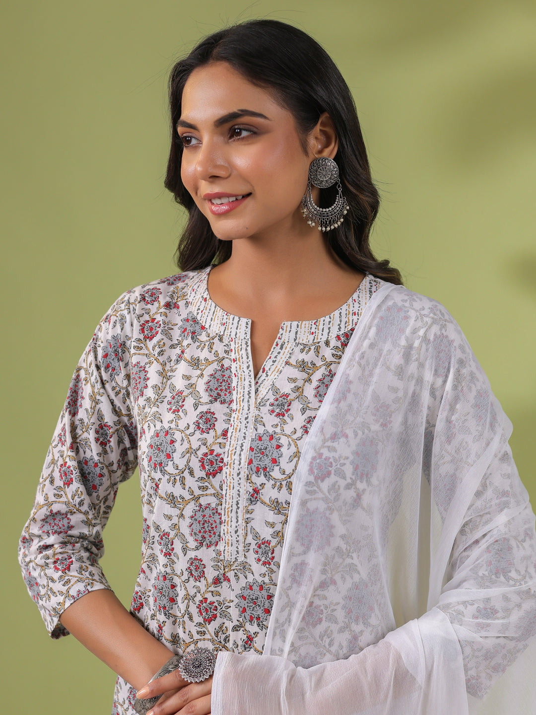 White Cotton Floral Regular Kurta Set