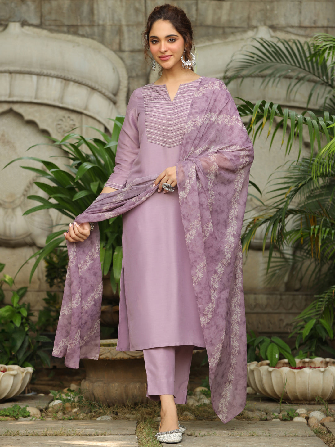 Lavender Silk Blend Yoke Embroidered Straight Kurta Set