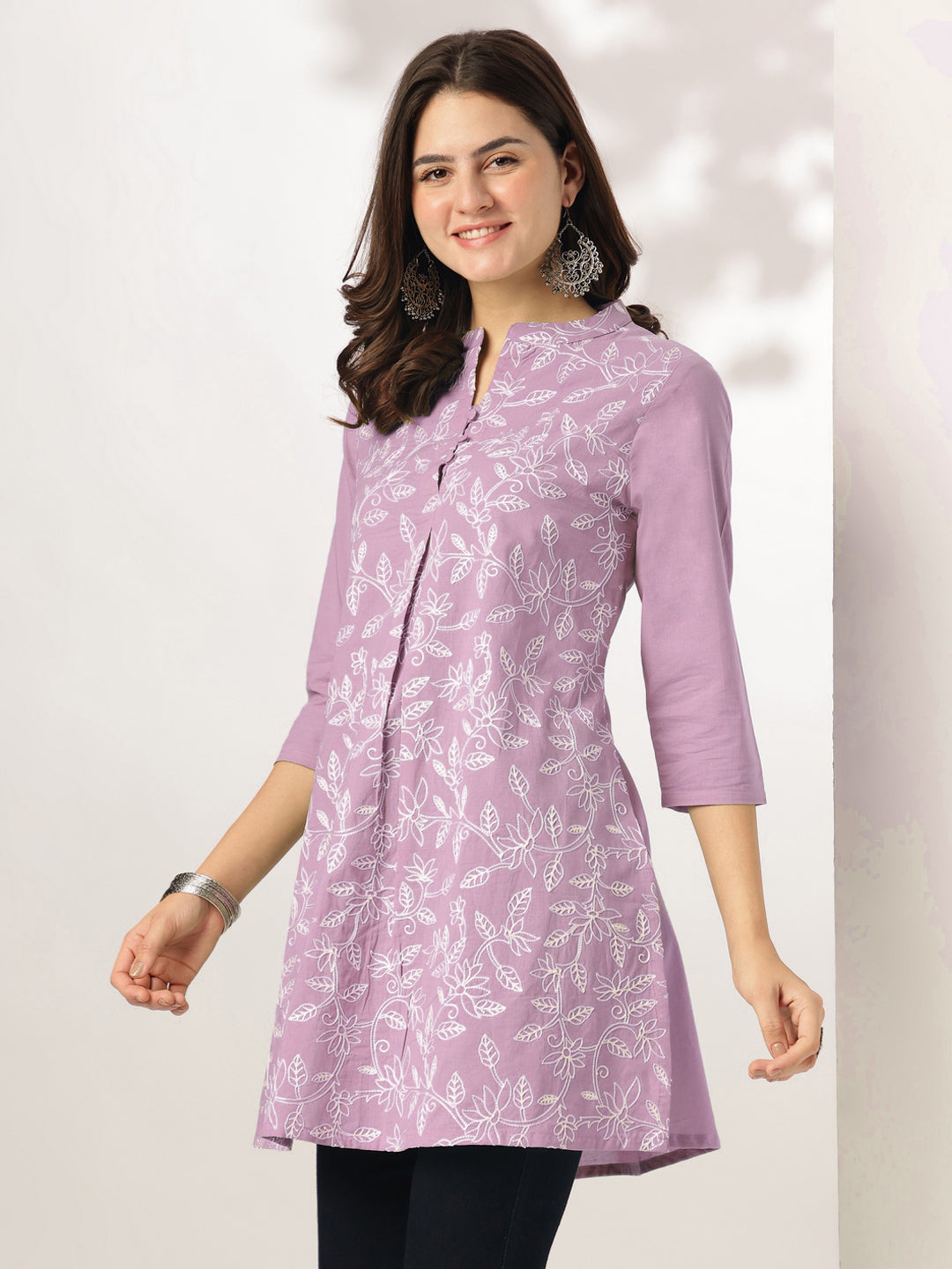 Janasya Women's Lavender Pure Cotton Chikankari Embroidered Straight Tunic