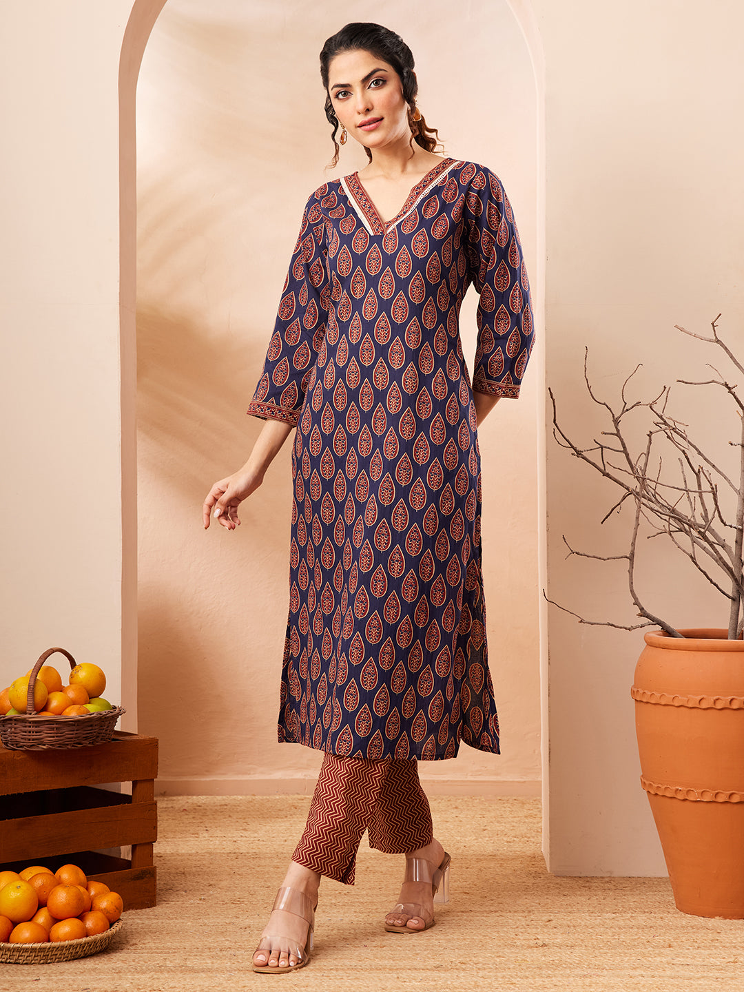 Janasya Women's Navy Blue Pure Cotton Printed Straight Kurta Pant Set