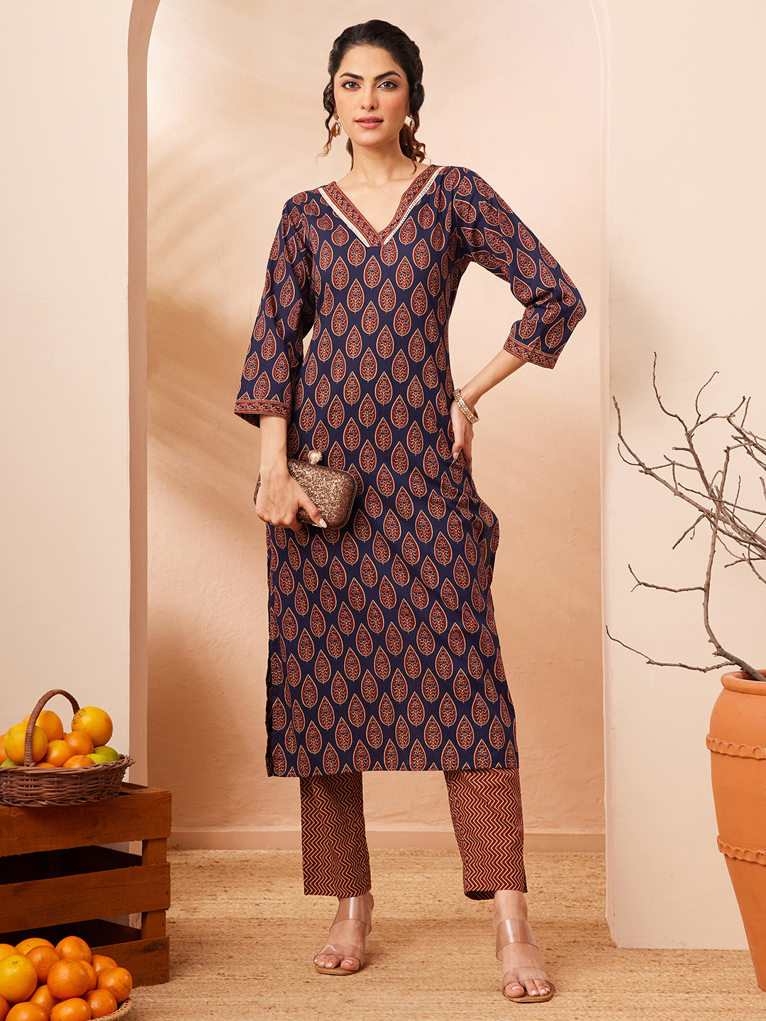 Janasya Women's Navy Blue Pure Cotton Printed Straight Kurta Pant Set
