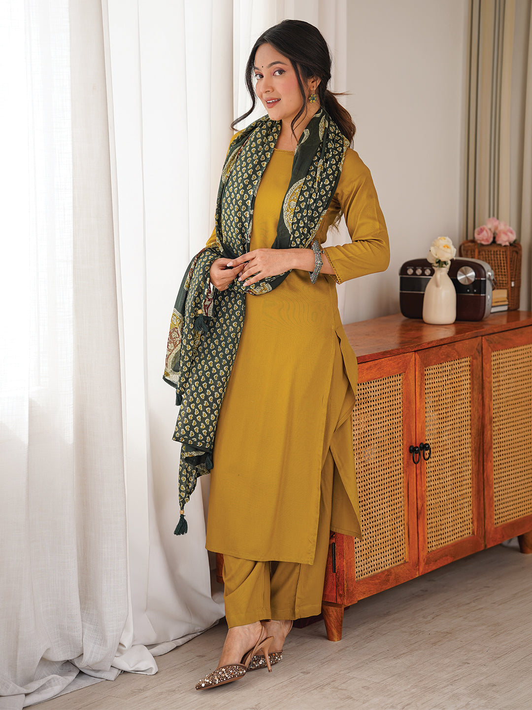 Janasya Women's Mustard Rayon Solid Straight Kurta Set