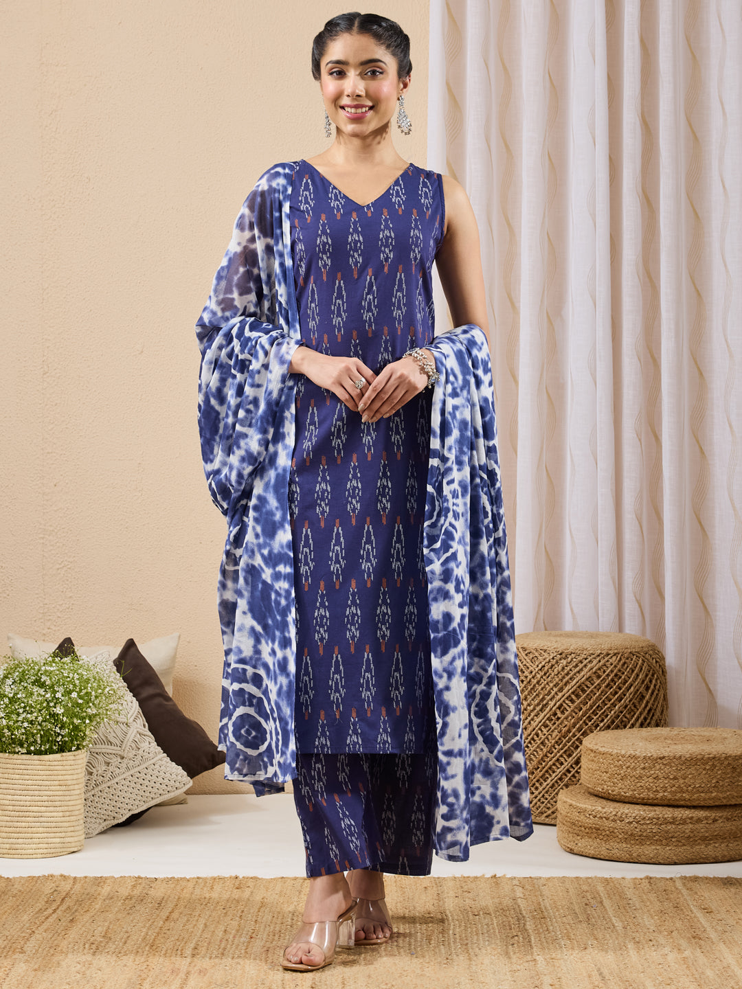 Janasya Women's Navy Blue Pure Cotton Ikkat Printed Straight Kurta Set