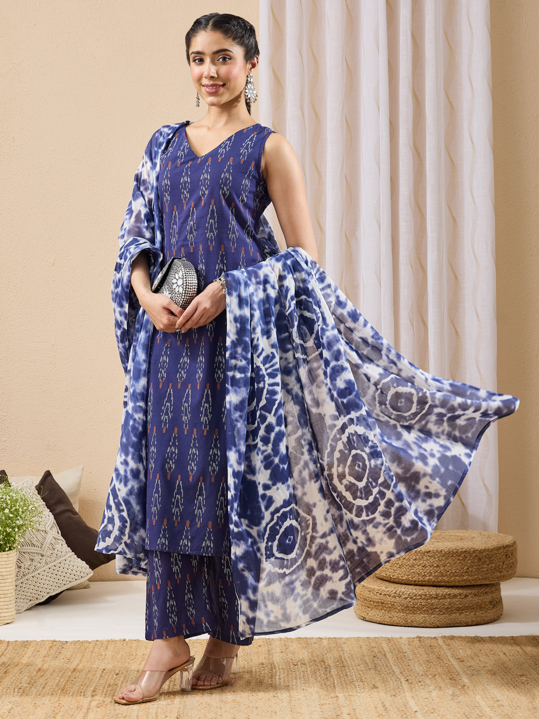 Janasya Women's Navy Blue Pure Cotton Ikkat Printed Straight Kurta Set