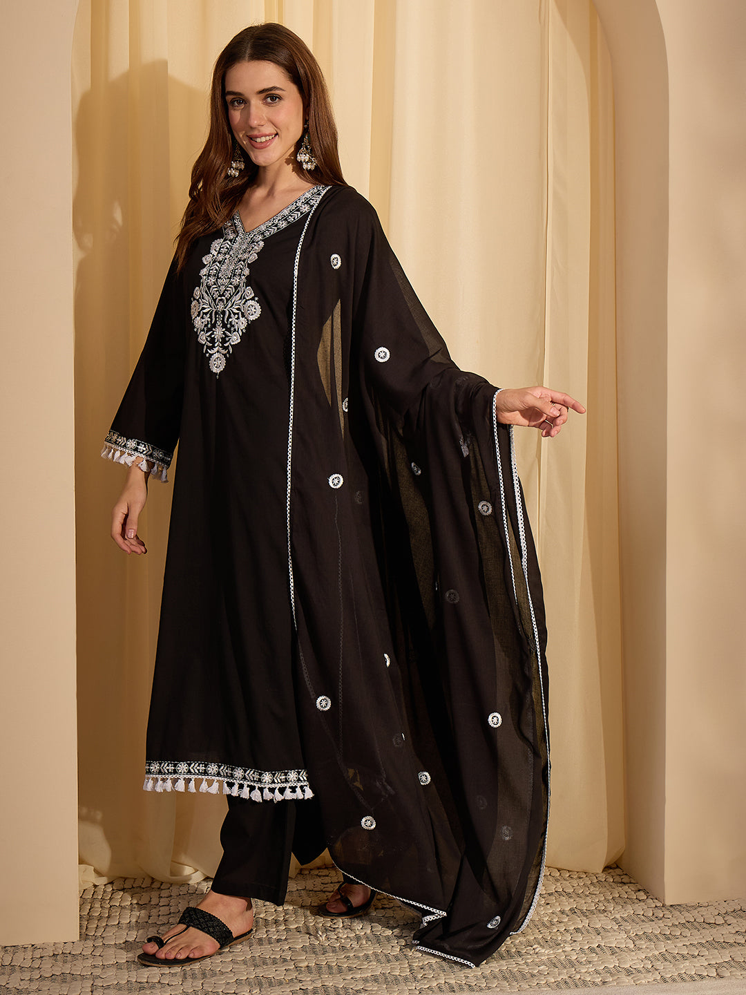 Janasya Women's Black Pure Cotton Floral Embroidered Straight Kurta Set