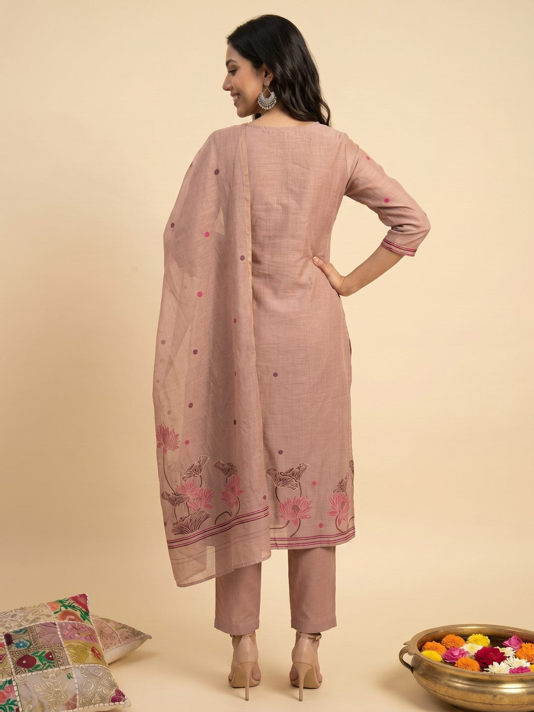 Janasya Women's Dusty Pink Chanderi Cotton Jacquard Floral Woven Straight Kurta Set