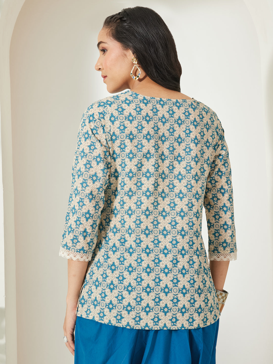 Janasya Women's Teal Blue & Beige Pure Cotton Geometric Foil Printed Straight Top