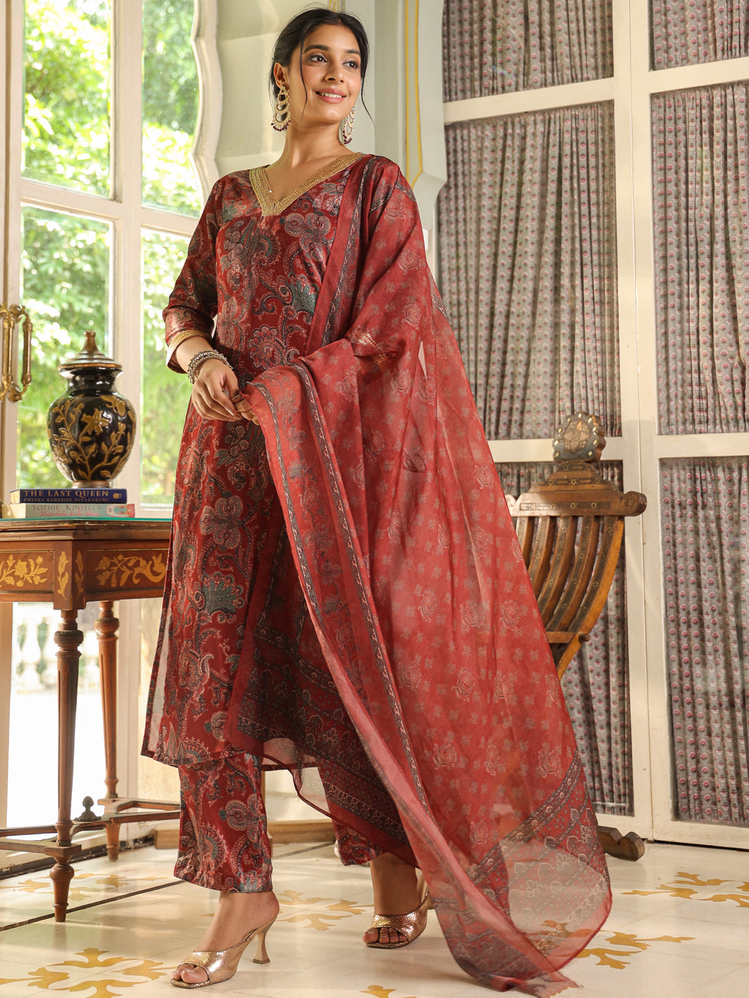 Maroon Velvet Ethnic Floral Printed Straight Kurta Set