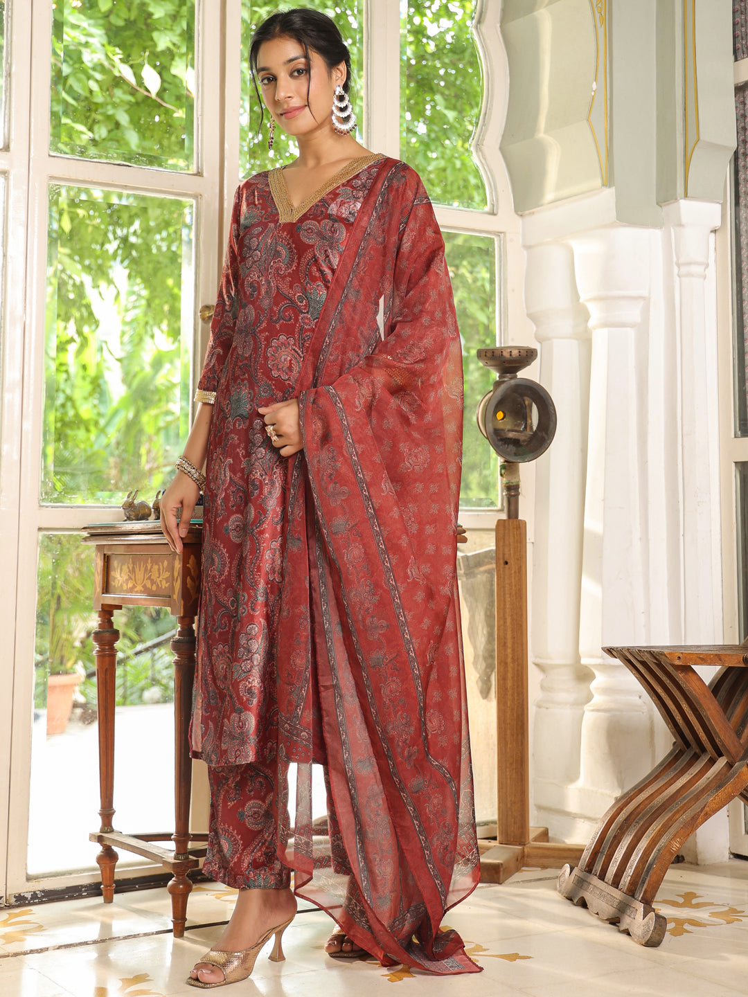 Maroon Velvet Ethnic Floral Printed Straight Kurta Set