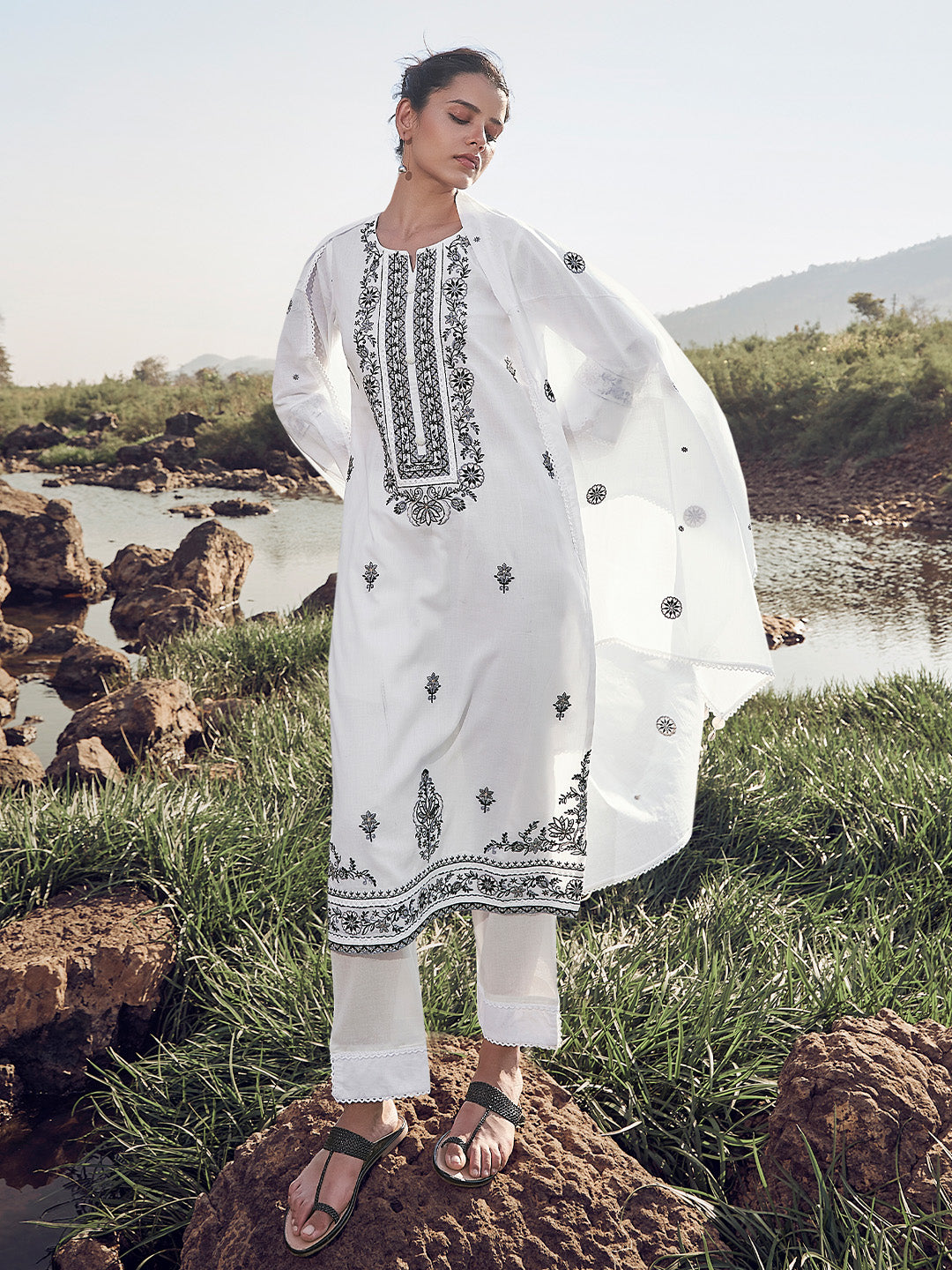 White Cotton Embroidered Straight Kurta Set