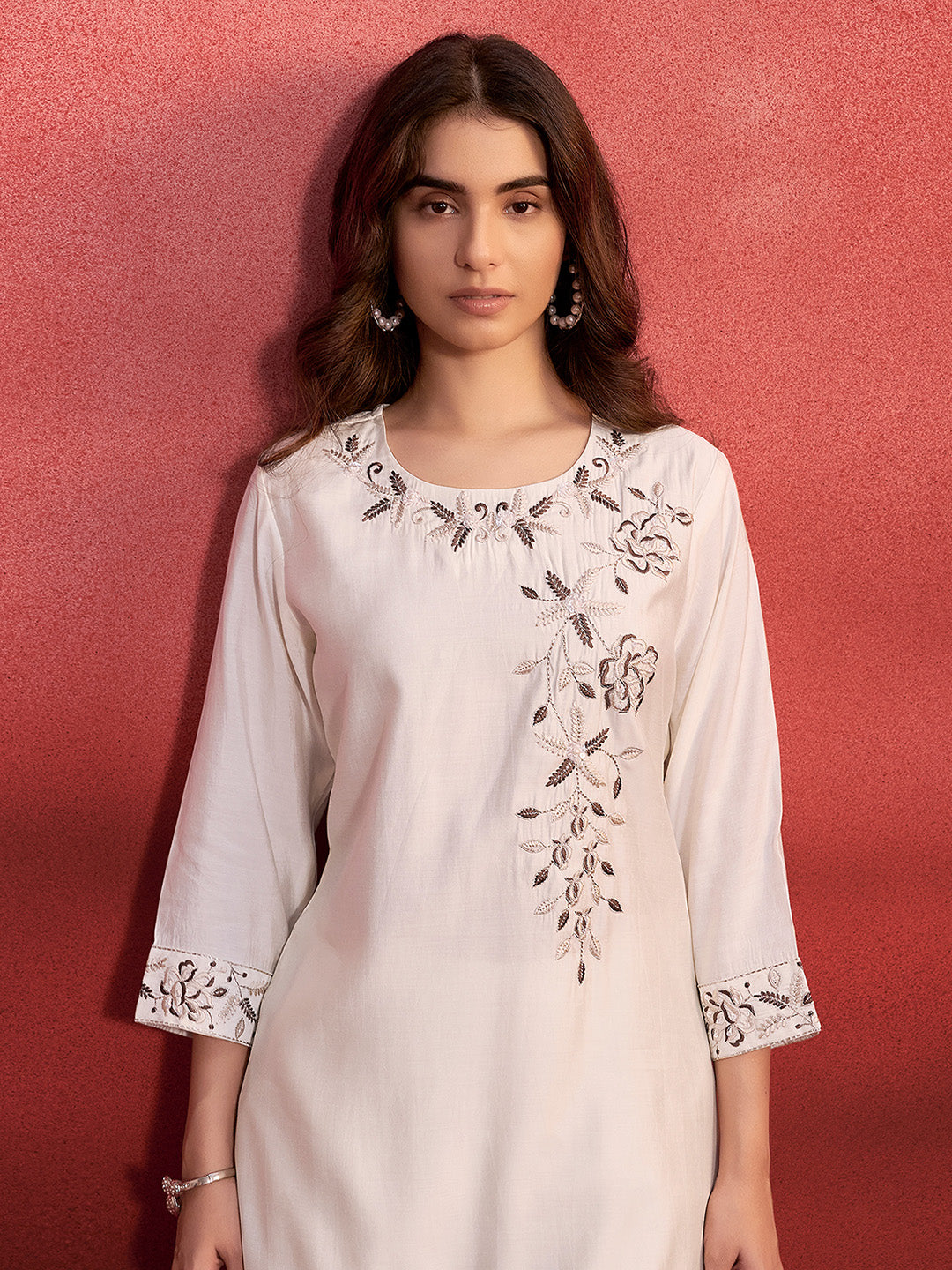 Cream Silk Blend Embroidered Straight Kurta Set