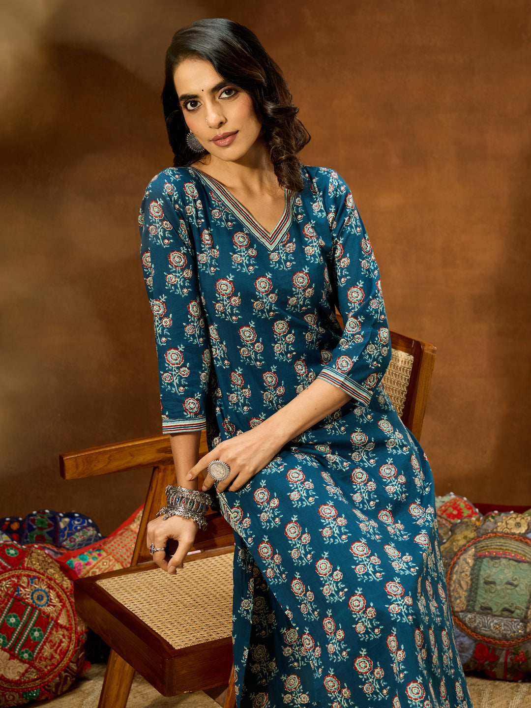 Janasya Women's Blue Pure Cotton Floral Printed Straight Kurta Pant Set
