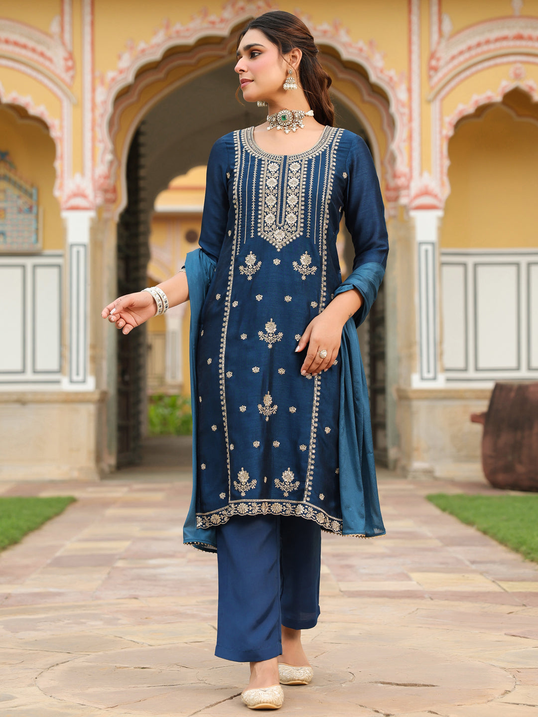 Janasya Women's Teal Blue Silk Blend Zari Embroidered Straight Kurta Set