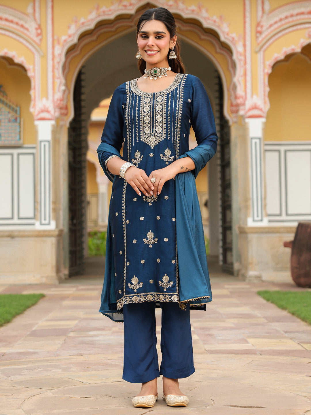Janasya Women's Teal Blue Silk Blend Zari Embroidered Straight Kurta Set
