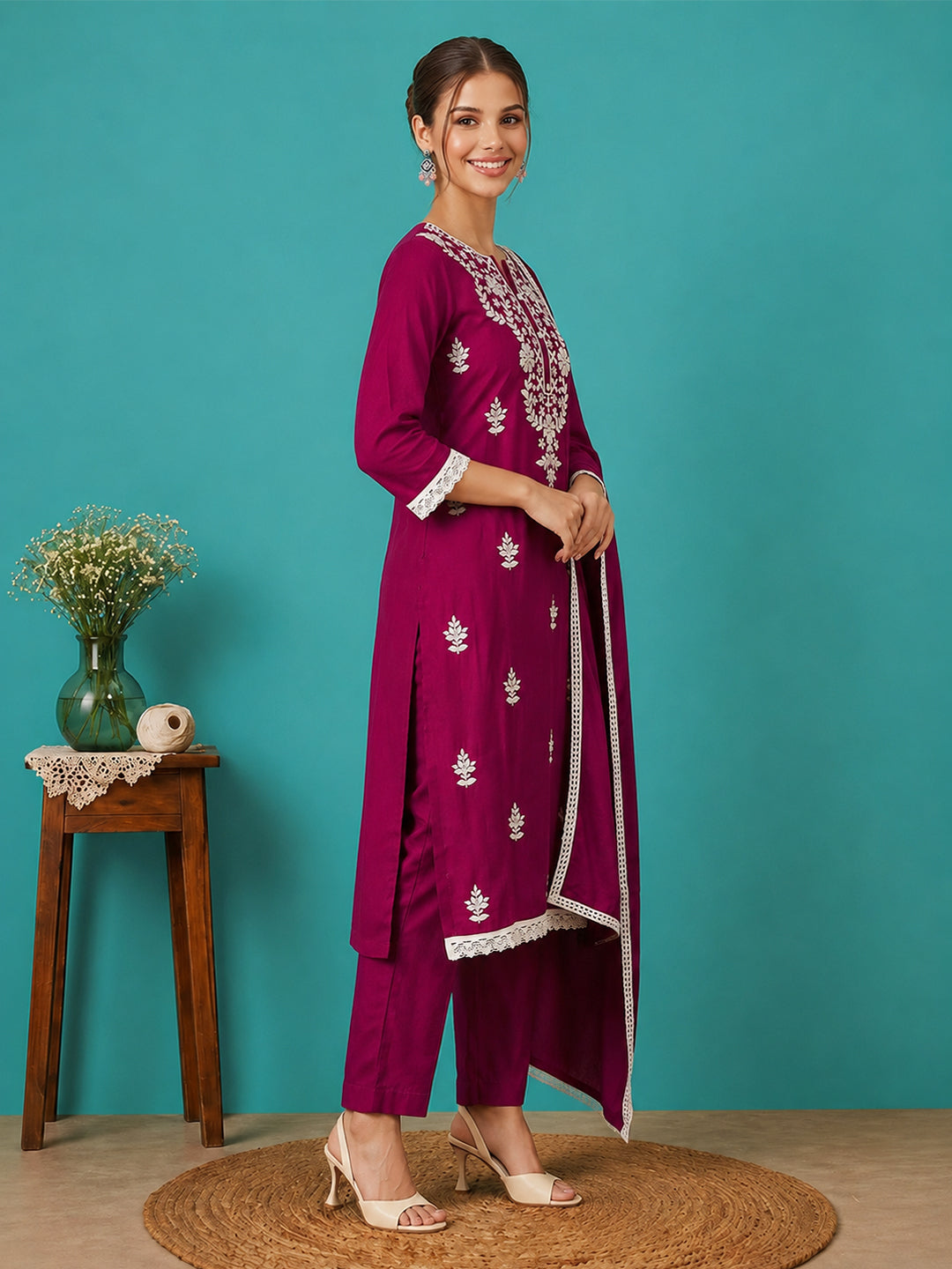 Janasya Women's Pink Silk Blend Embroidered Straight Kurta Set With Dupatta