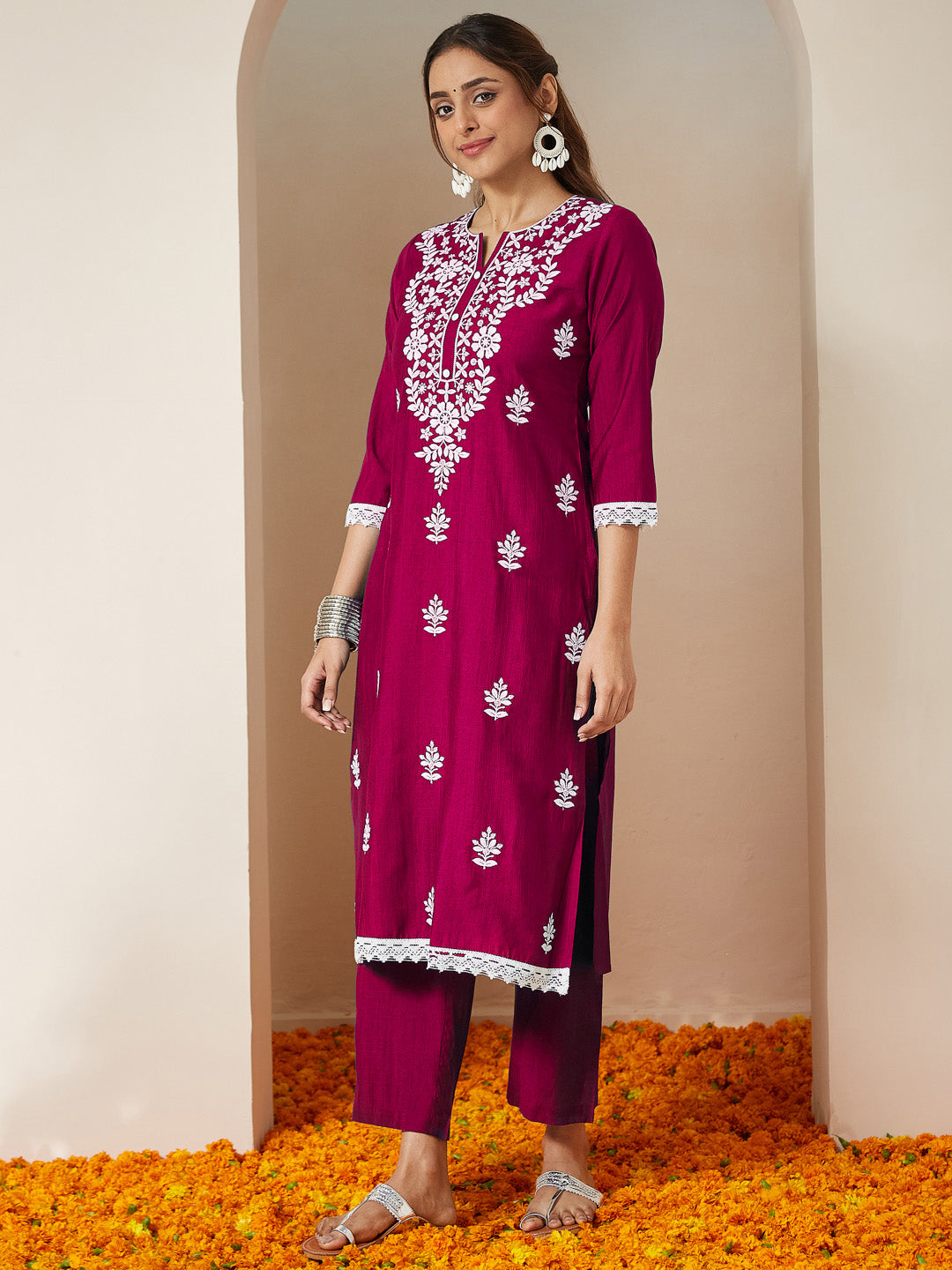 Janasya Women's Pink Silk Blend Embroidered Straight Kurta Set With Dupatta