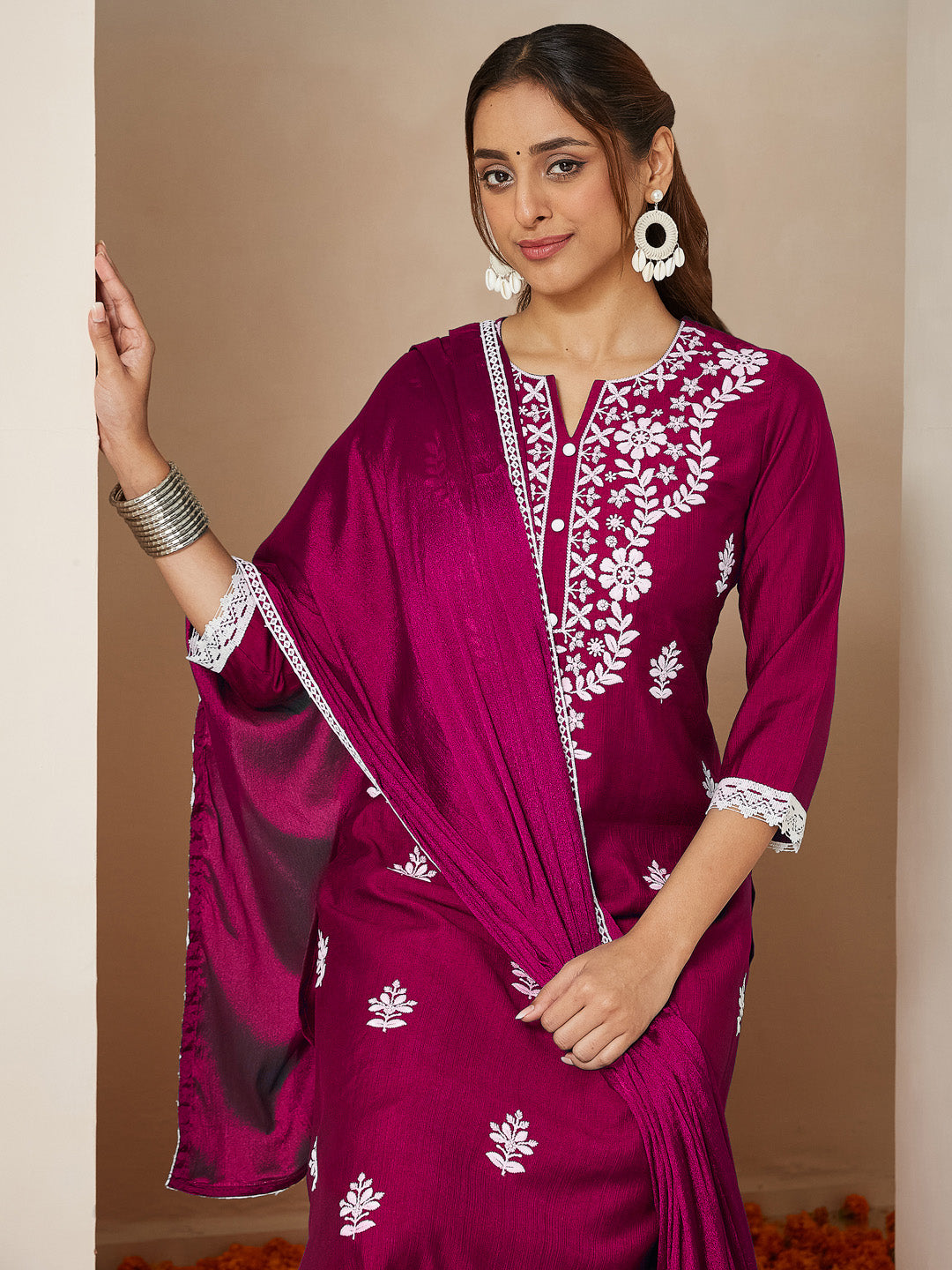 Janasya Women's Pink Silk Blend Embroidered Straight Kurta Set With Dupatta