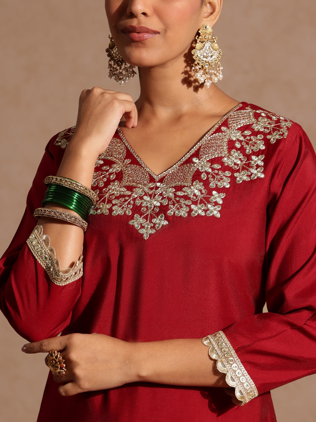 Janasya Women's Maroon Silk Blend Zari Embroidered Straight Kurta Set