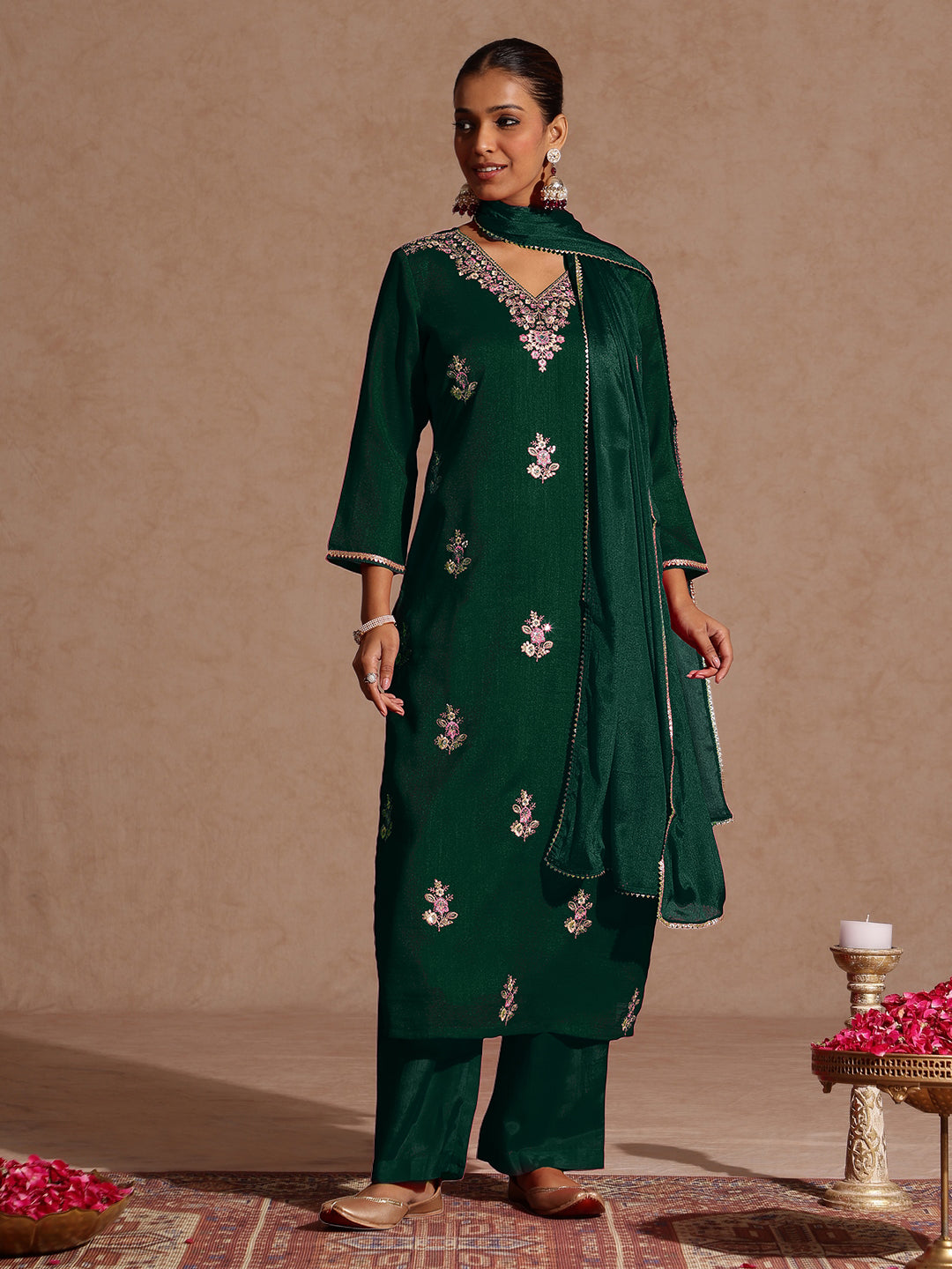 Janasya Women's Bottle Green Silk Blend Zari Embroidered Straight Kurta Set
