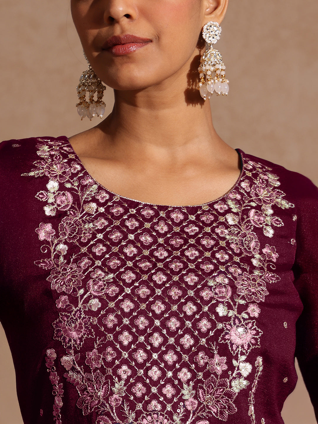 Janasya Women's Maroon Silk Blend Embroidered Straight Kurta Set