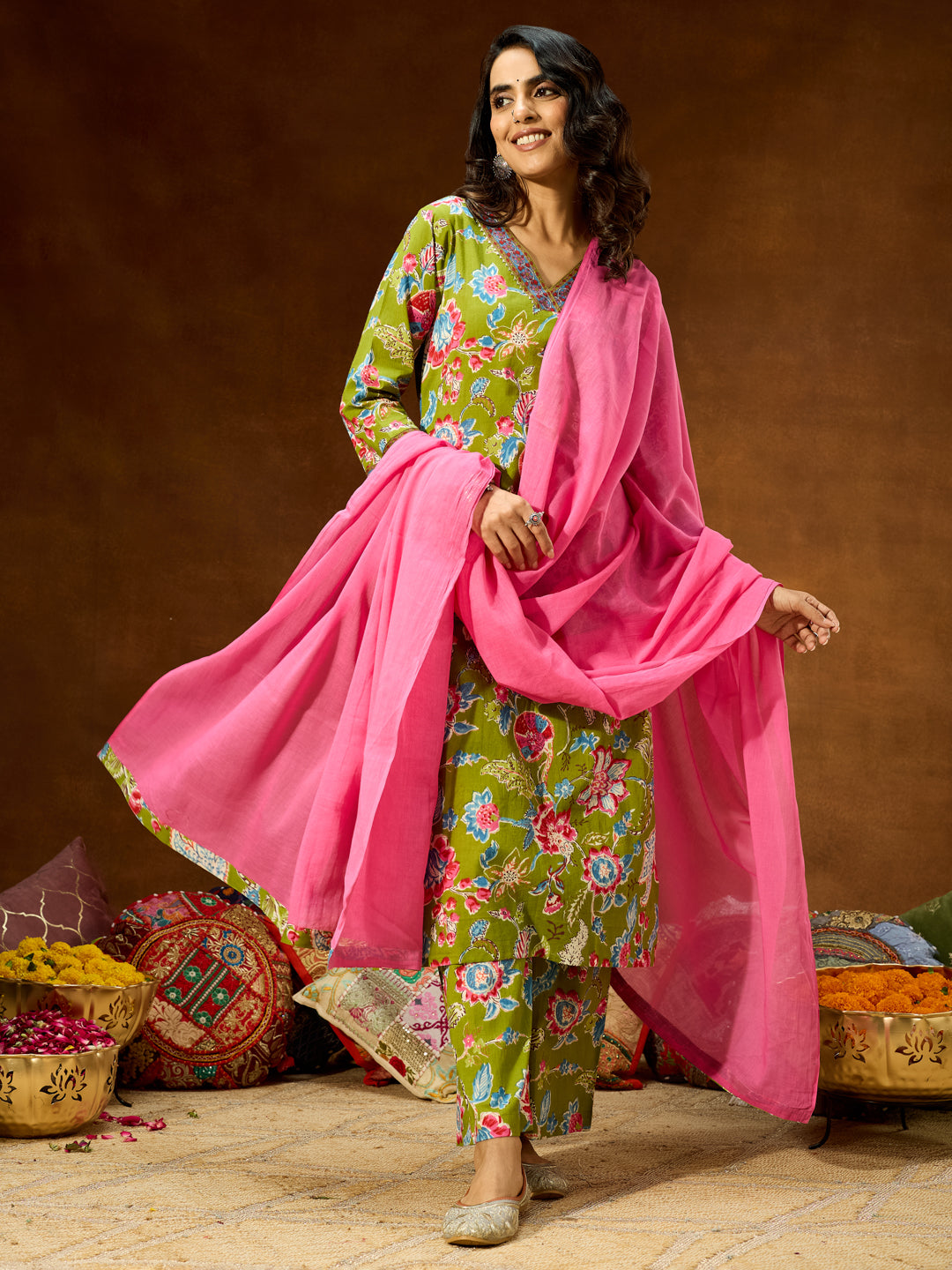 Janasya Women's Green Pure Cotton Floral Printed Kurta With Palazzo & Dupatta Set