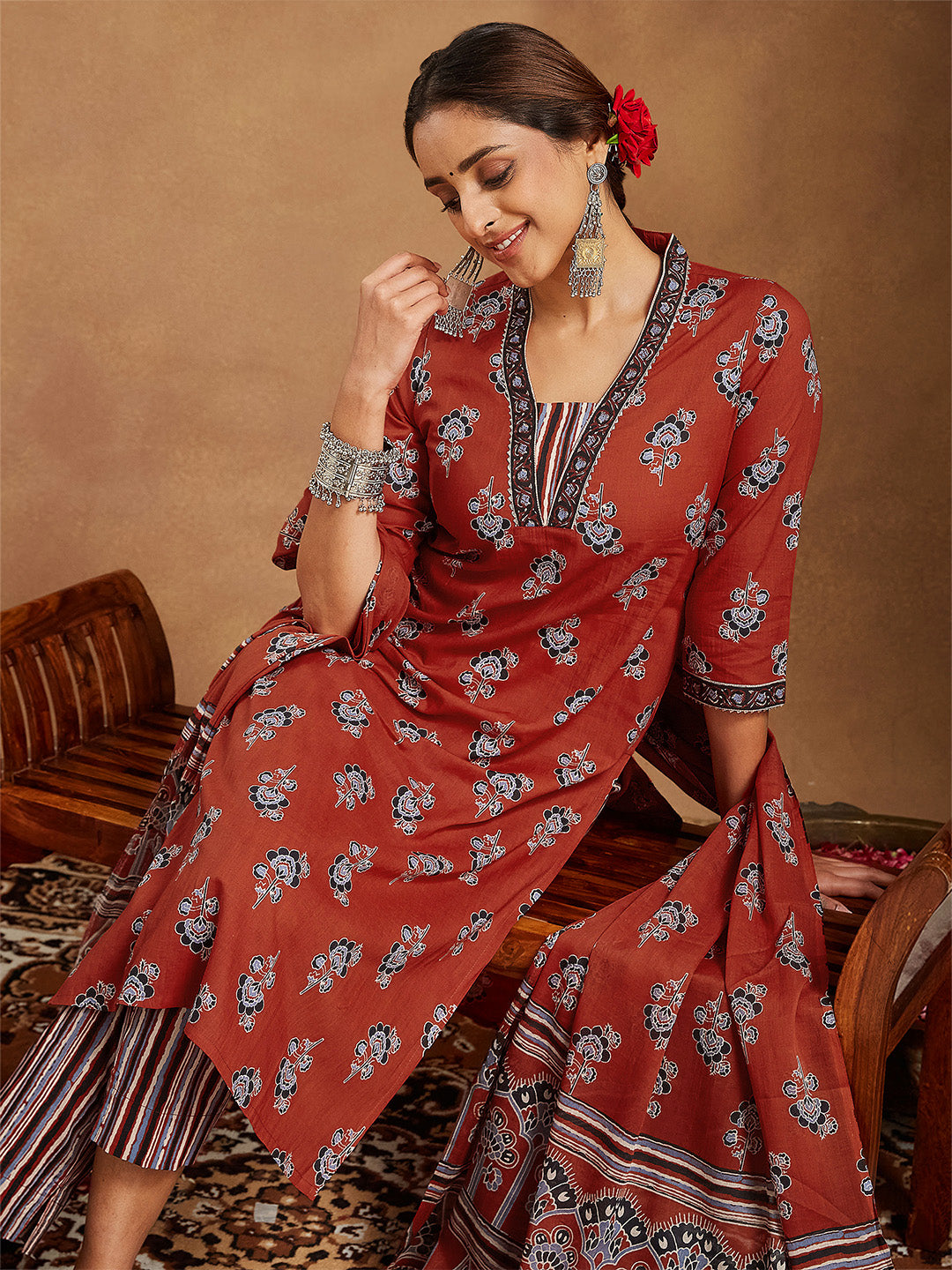 Janasya Women's Rust Pure Cotton Floral Printed Straight Kurta Set