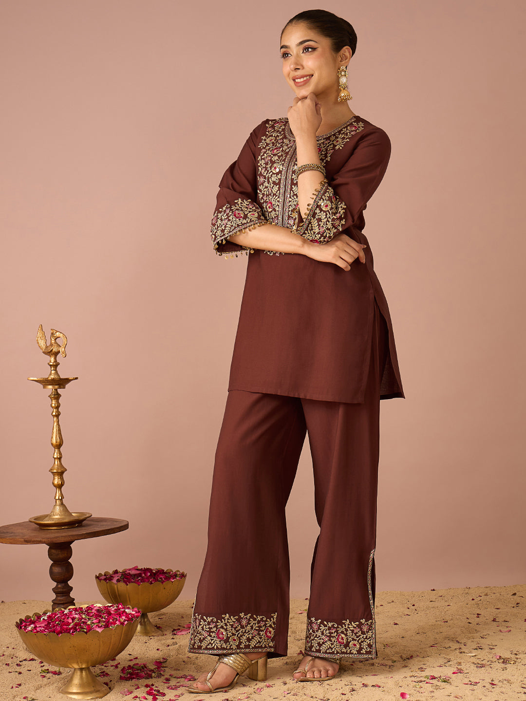 Janasya Women's Brown Chanderi Silk Floral Sequins And Zari Yoke Embroidered Straight Co-Ord Set
