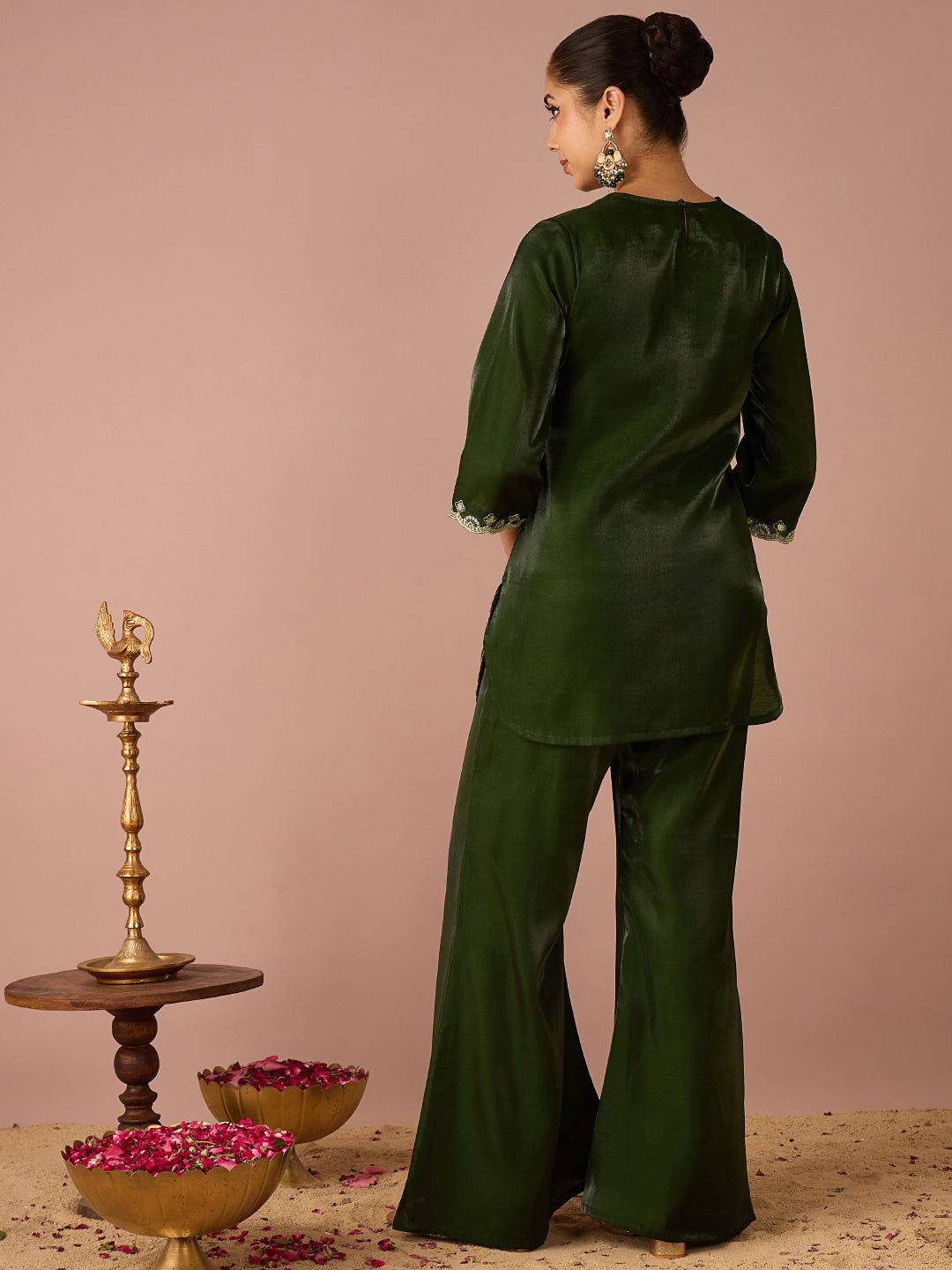 Janasya Women's Bottle Green Silk Blend Zari Yoke Embroidered Straight Co-Ord Set