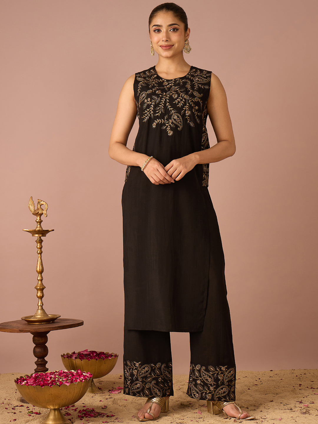 Janasya Women's Black Chanderi Silk Floral Yoke Embroidered Straight Kurta Pant Set