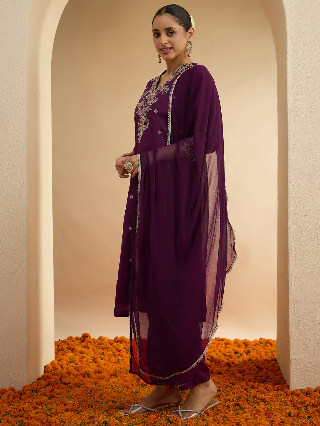 Janasya Women's Wine Shimmer Georgette Floral Embroidered Straight Kurta Set