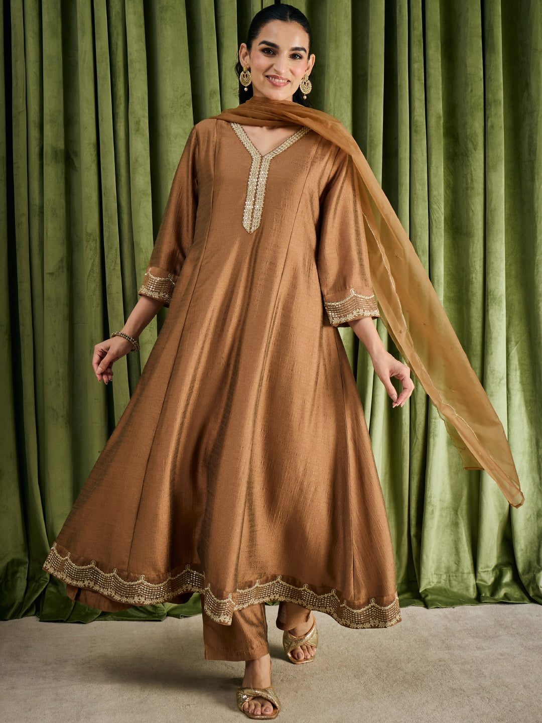 Janasya Women's Bronze Silk Blend Embroidered Anarkali Kurta Set